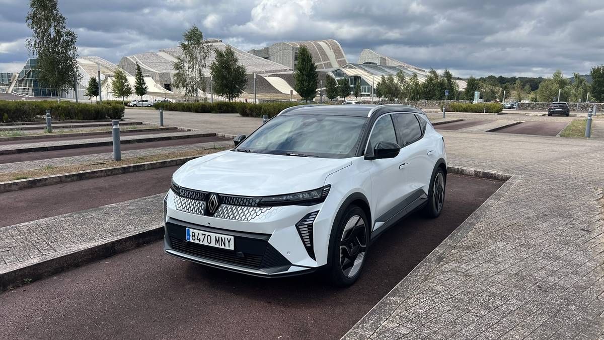 La autonomía media de los coches eléctricos en el mercado europeo roza los 500 km